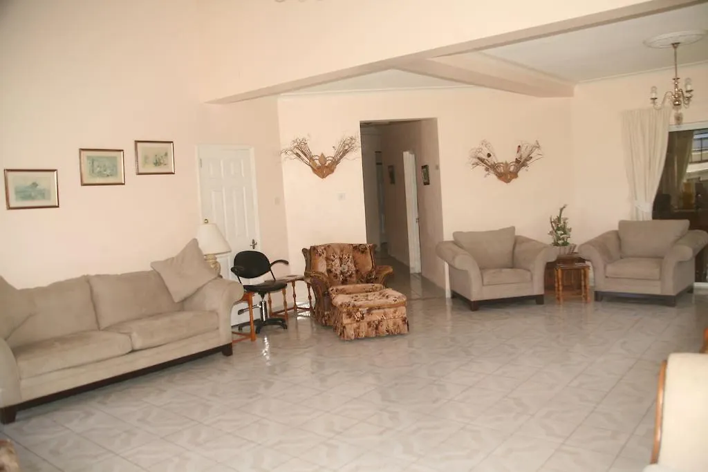 Palm Paradise Guest House And Apartments 4*, Derricks Barbados