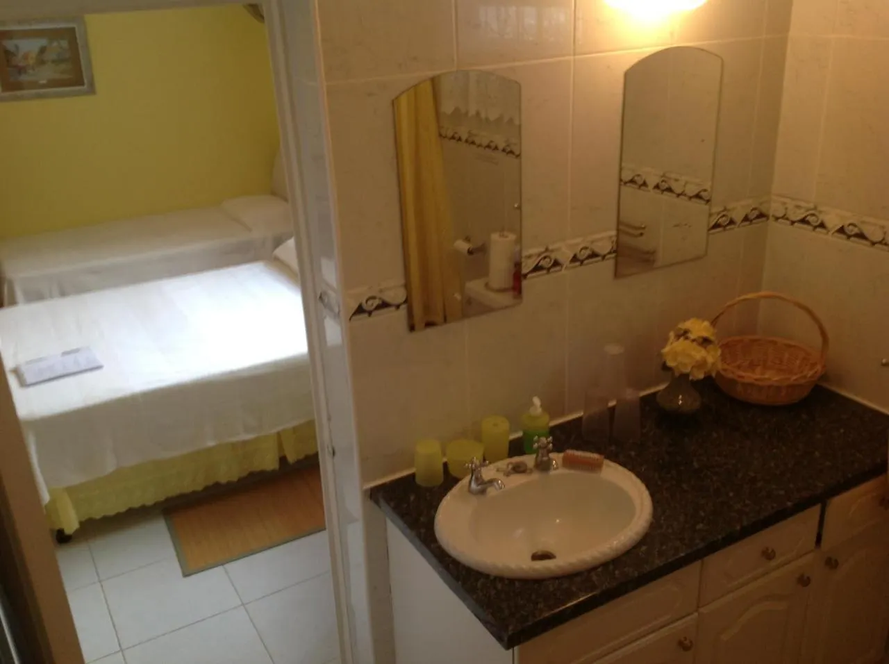 Palm Paradise Guest House And Apartments Barbados