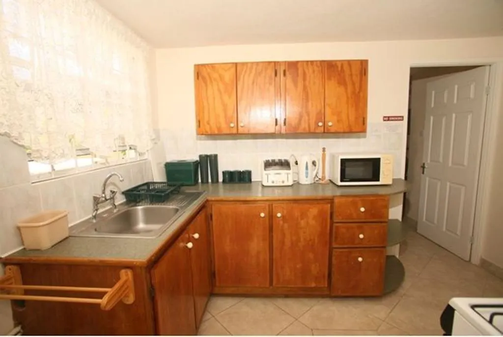 Palm Paradise Guest House And Apartments Derricks